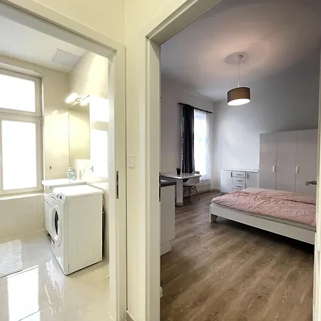 Petrska In 1 Apartment *